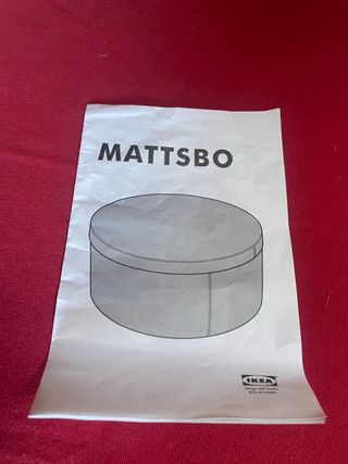 Puff de almacenaje redondo rojo