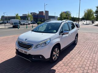 Peugeot 2008  1.6 HDI 100CV 5 PUERTAS 