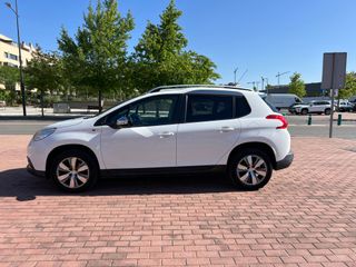 Peugeot 2008  1.6 HDI 100CV 5 PUERTAS 