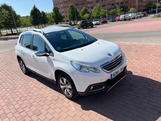 Peugeot 2008  1.6 HDI 100CV 5 PUERTAS 
