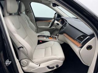 Volvo XC90 2.0 B5 D AWD Momentum Pro Auto