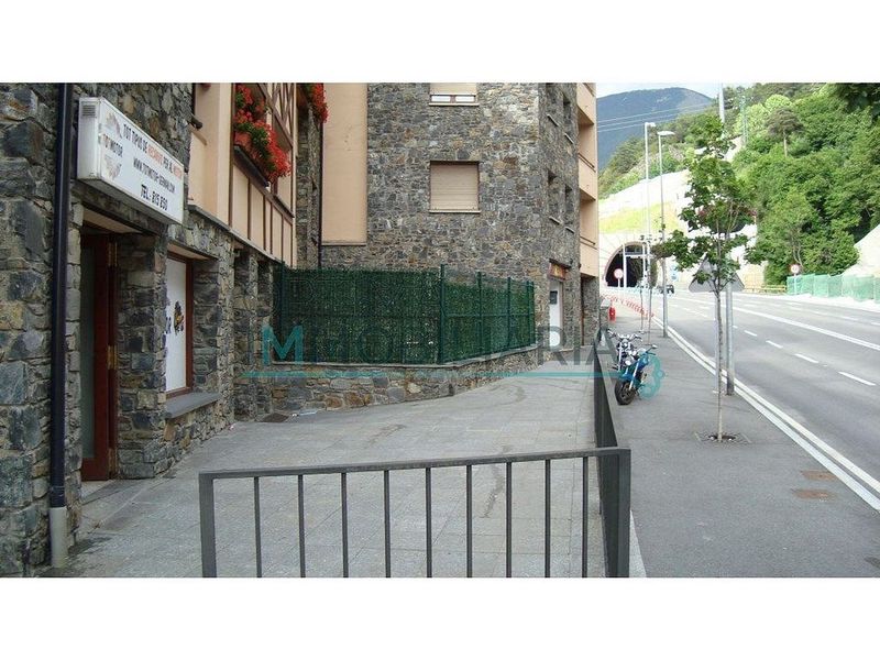 Commercial premises for sale in Vila, Encamp · 3 of 14