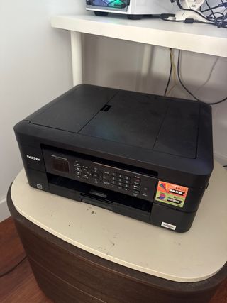 Stampante multifunzione Brother MFC-J490DW