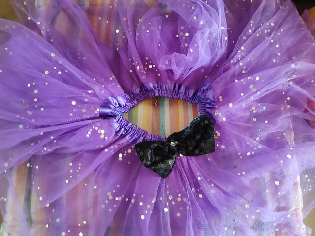 3 Faldas de tutú roja, morada y  dorada