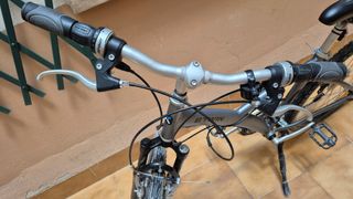 Bicicleta de adulto BTWIN gris