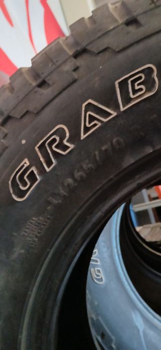 Neumáticos 4x4 GRABBER 265/70 R17 4x100€