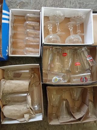 Stock bicchieri vetro 