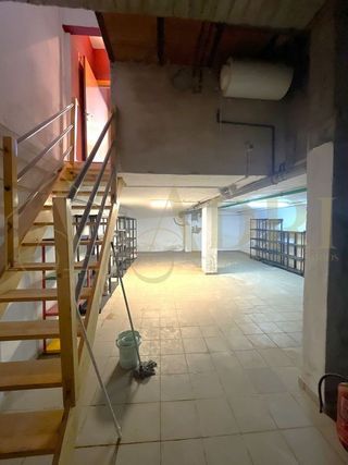 Local comercial en venta en Parque Ayala - Jardín de la Abadía - Huelín en Málaga