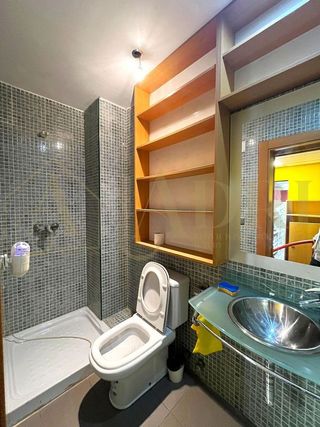 Local comercial en venta en Parque Ayala - Jardín de la Abadía - Huelín en Málaga