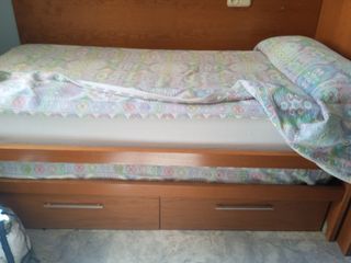 Cama nido con cajones de madera