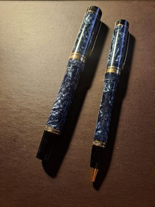 Juego Parker Pluma y Bolígrafo Azul Dorado