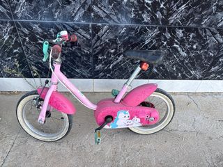 Bicicleta infantil rosa con unicornio