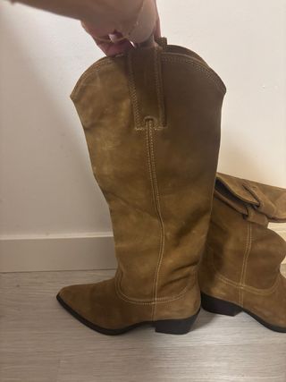 Botas altas camperas Zara marrones