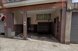 Garaje en venta en Riu en Santa Coloma de Gramanet