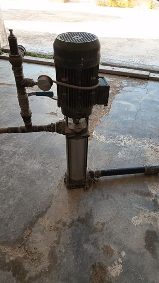 Bomba de agua Saci VAT 127-10 L