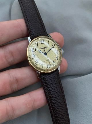 Reloj Raketa soviético