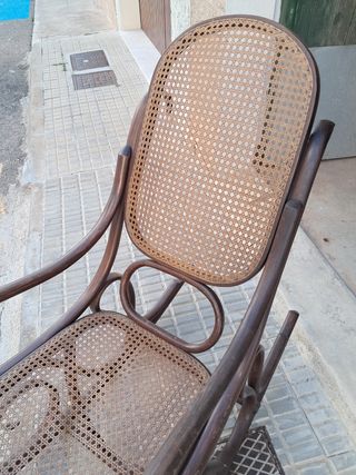 Sofá y 2 mecedoras Thonet madera y ratán