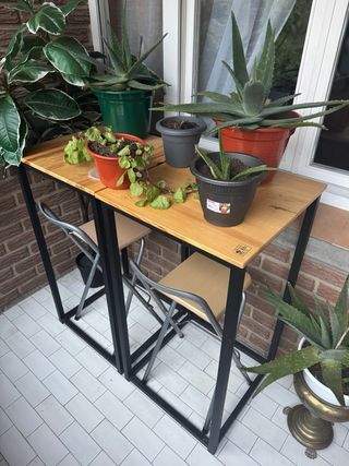 2 Mesas 18/70 con Sillas del Ikea 
