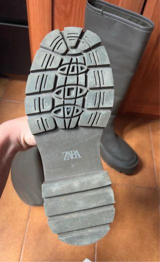 Botas de agua Zara verde oliva talla 37