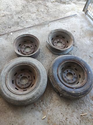 Llantas Seat 1500 4 tornillos 