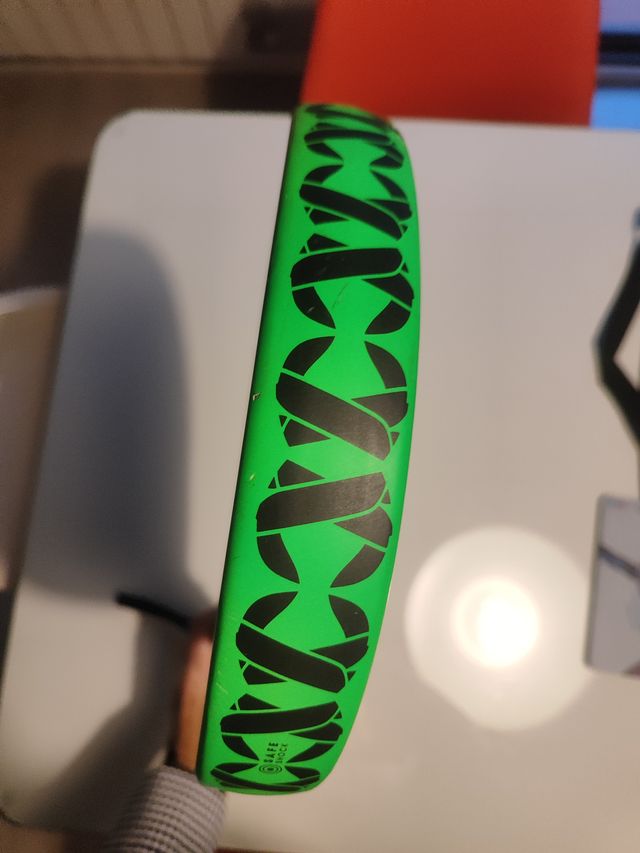 Pala de pádel Eme 100% Carbono