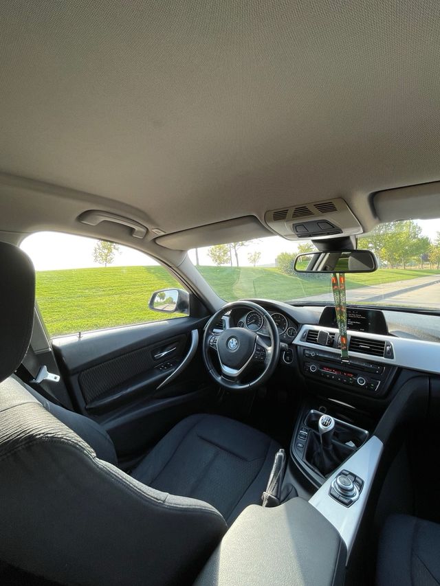 BMW 318D 2014 Nacional - Impecable