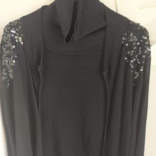 Set canotta e cardigan con paillettes