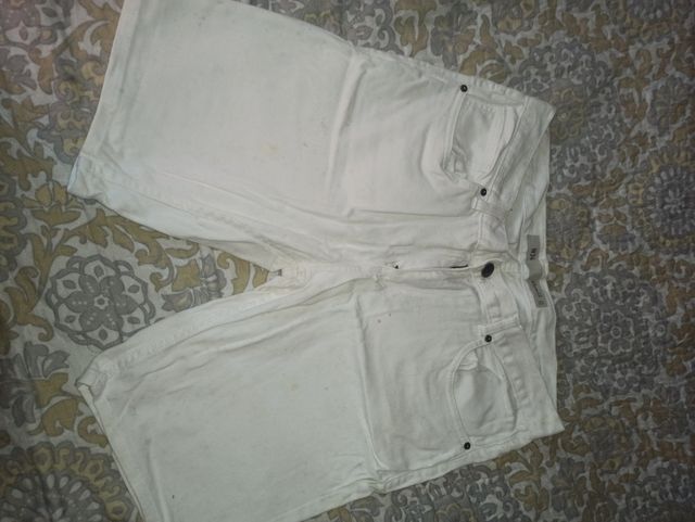 Pantalones cortos blancos Talla L