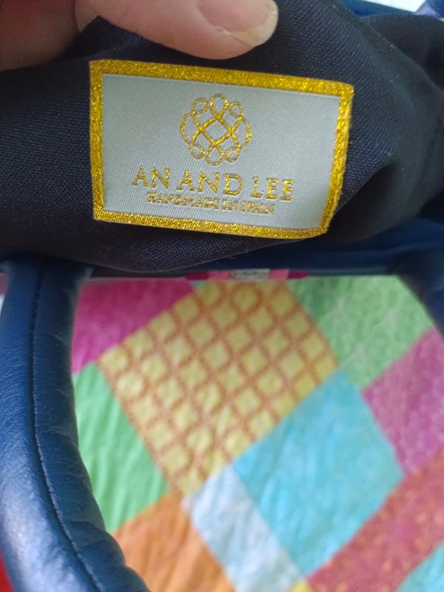 Bolso Tote Azul Marino con Rayas Rosas