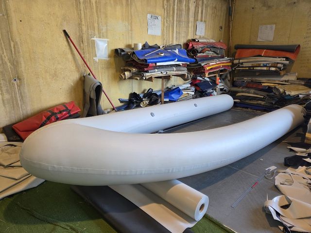 Flotadores semirrígida a medida