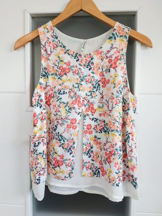 Stradivarius Talla S - Blusa floral doble capa