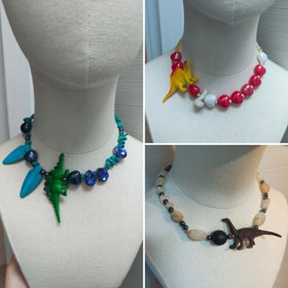 Collana con dinosauro helloween