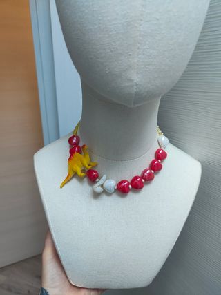 Collana con dinosauro helloween