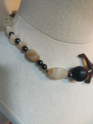 Collana con dinosauro helloween