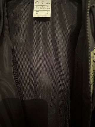Chaqueta Adidas Negra Dorada Talla S animal print