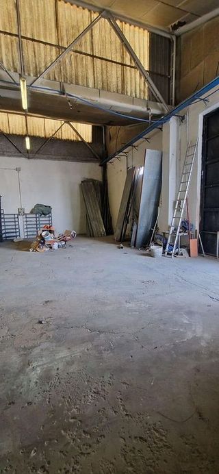 Nave industrial en venta en Silla
