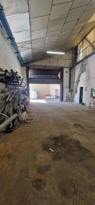 Nave industrial en venta en Silla