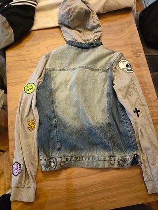 Chaqueta tejana con parches Talla M