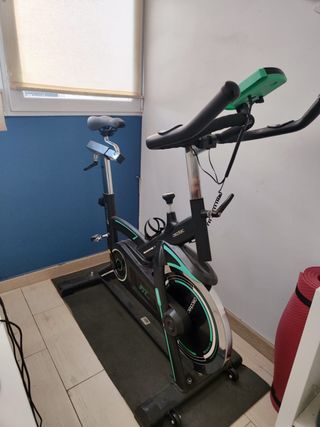 Bicicleta Estática Cecotec 25kg