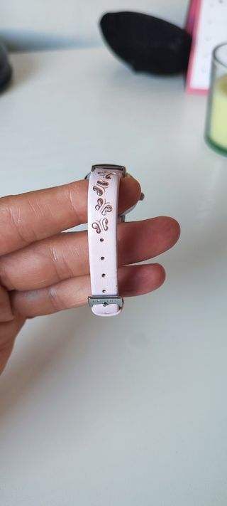 Reloj Lotus Mariposa Rosa y Plateado.