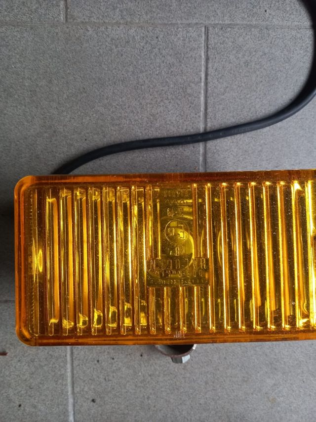 Fendinebbia anni 80 + retronebbia anni 70