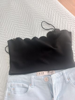 Lote Ropa Talla S: Top Negro y Shorts