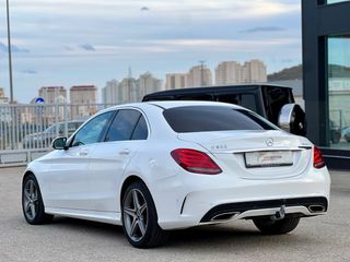 Mercedes-Benz C200 / 4Matic / AMG
