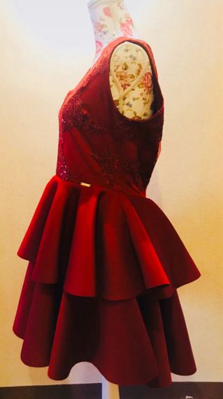 Vestido rojo nuevo a estrenar 