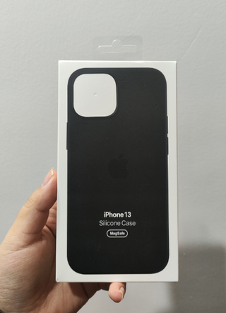 Custodia in silicone per iPhone 13 Custodia MagSafe nera