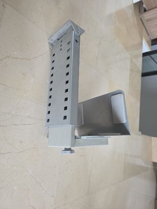 Soporte ordenador bajo mesa metal