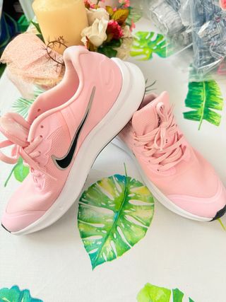 Zapatillas Nike rosas talla 39