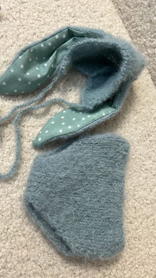 Conjunto gorro y bombacho bebé estrellas