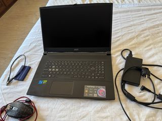 Portátil Gamer MSI Katana 17 i7