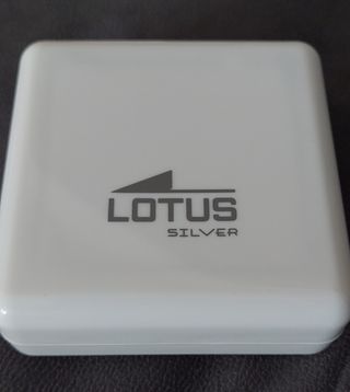 Pulsera y pendientes Lotus